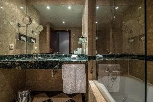 Holiday Inn Porto Gaia, an IHG Hotel