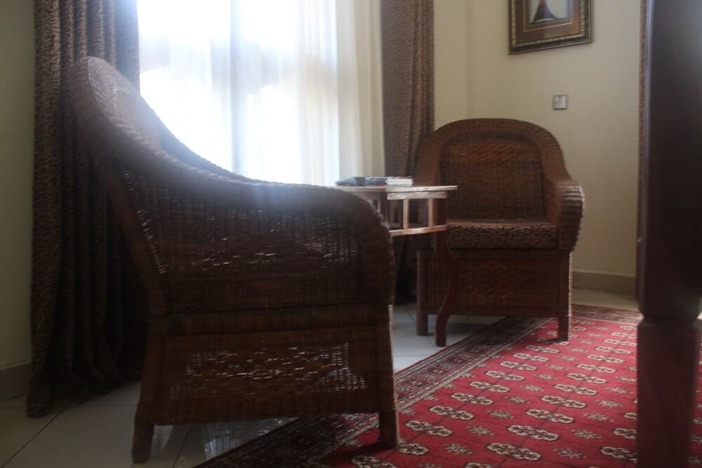 Al-Minar Hotel