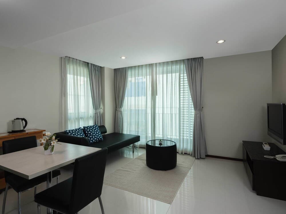 Silom Lofts