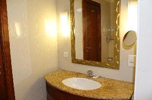 City Seasons Suites
