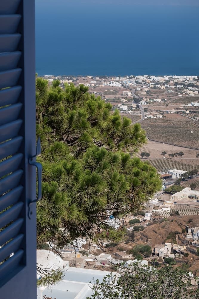 DeltaMi Santorini