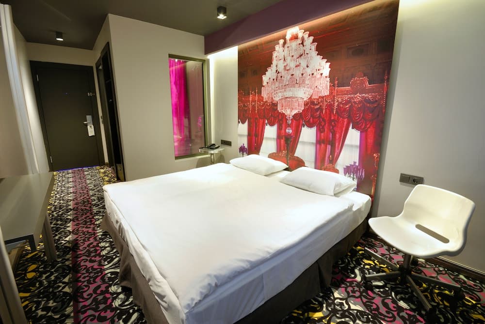 Tulip City Hotel