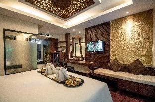 Peach Hill Resort