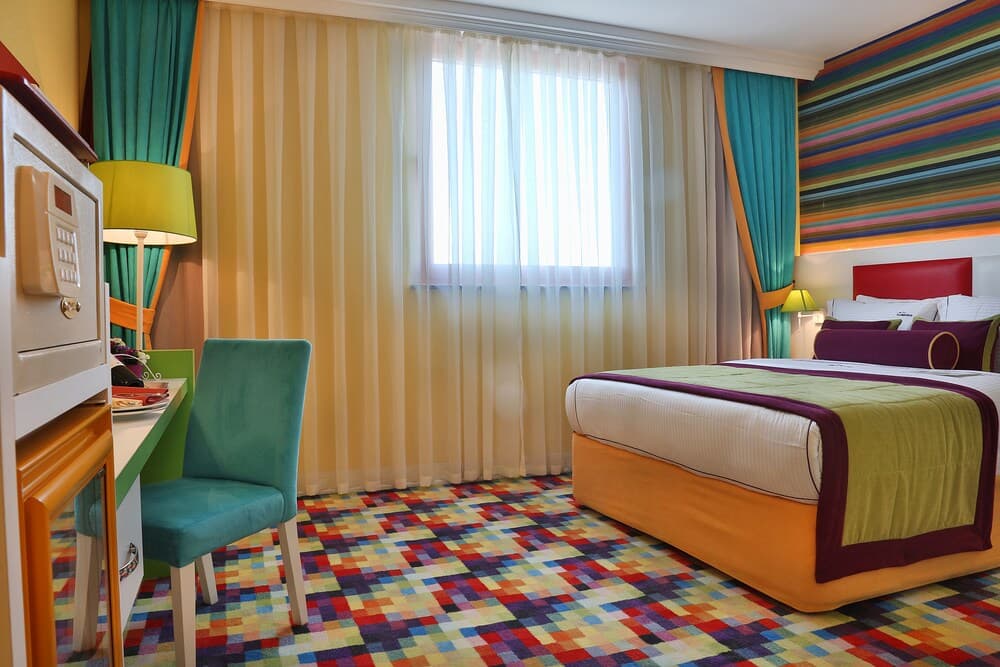 Mayi Hotel