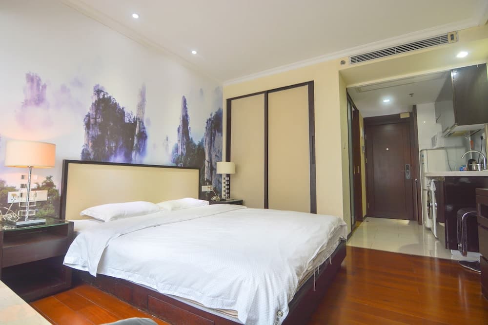 Roomme Apartment (Canton Tower)