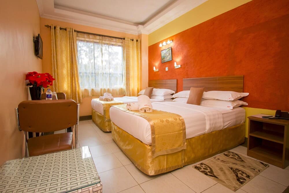 Enkare Hotel