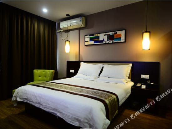 YI JIA BUSINESS HOTEL