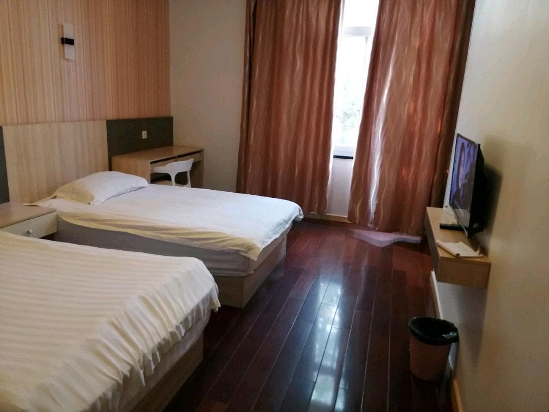 Shushun Hostel