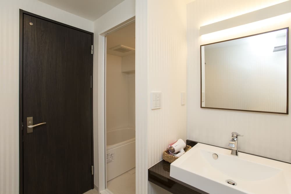 Ookini Hotels Shinsaibashi Nagahori Apartment