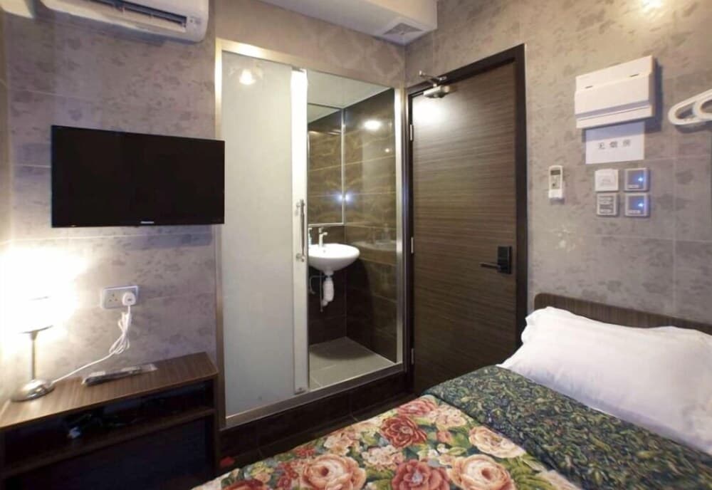 Cindy Hostel