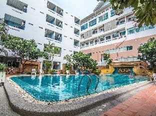 Sutus Court 5