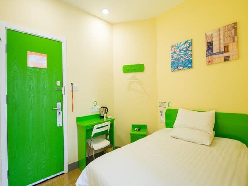 Hi Inn (Shanghai The Bund East Nanjing Road)