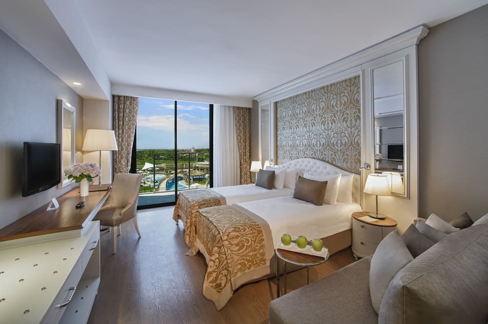 Aska Lara Resort & Spa Hotel