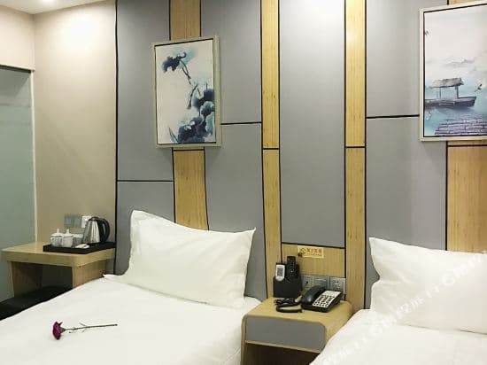 Baoquan Boutique Hotel (Shanghai People's Square Center)