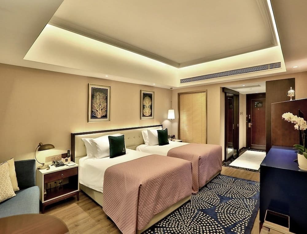 Lestie Hotel (Shanghai Xujiahui Hengshan Road)