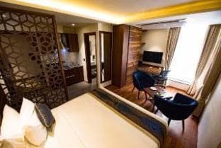 Connaught Royale Delhi