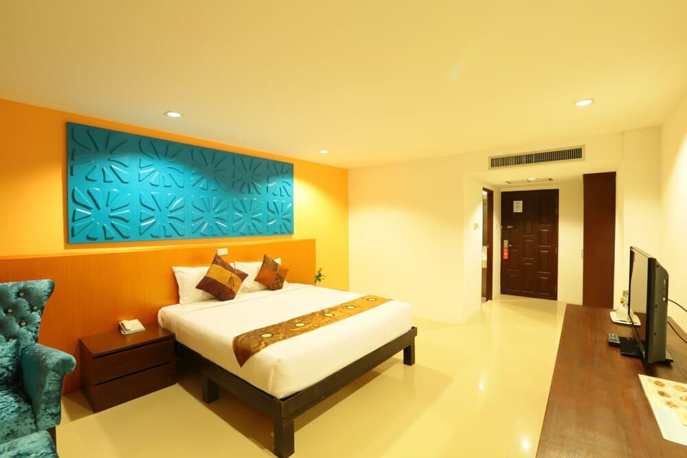 Pattaya Centre Hotel