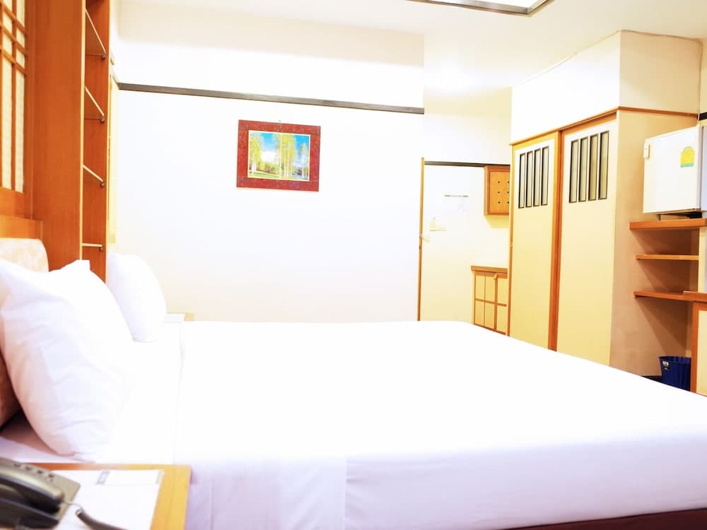 Bavana Hotel