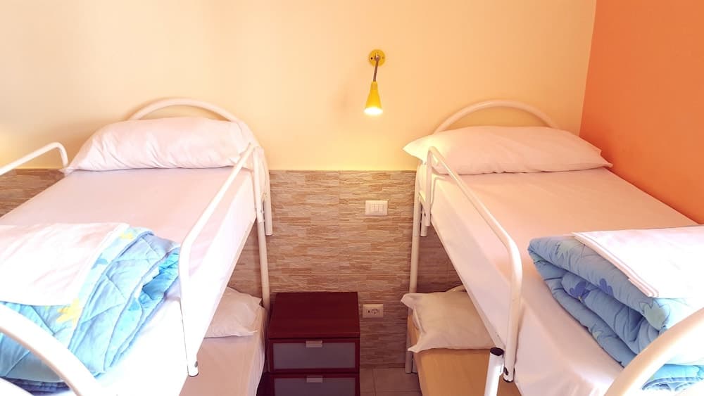Hostel Mancini Naples