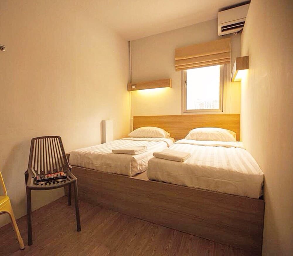 Micro Hostel