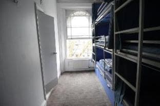 Smart Hyde Park Inn Hostel