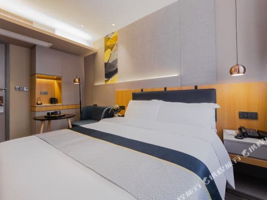 Home Business travel Inn (Shanghai East Nanjing Road The Bund Center)