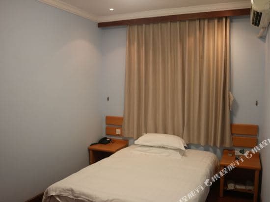 Shanghai Tianke Hotel