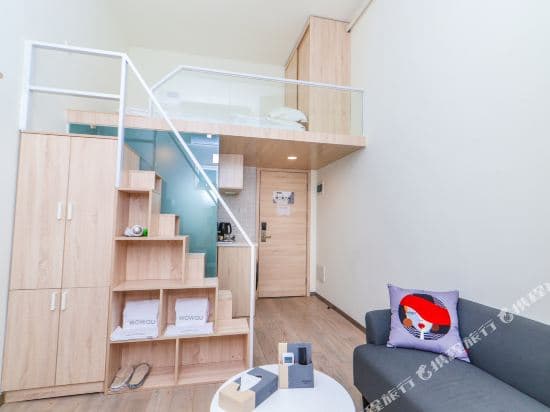 M Apartment