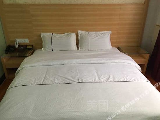 Seven Range Dreams Hotel
