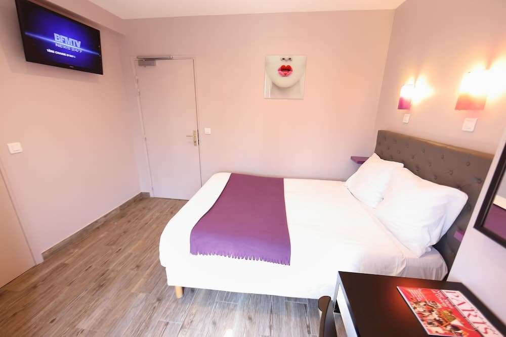 Sweet Hotel