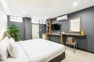 Ton Aor Place Hotel