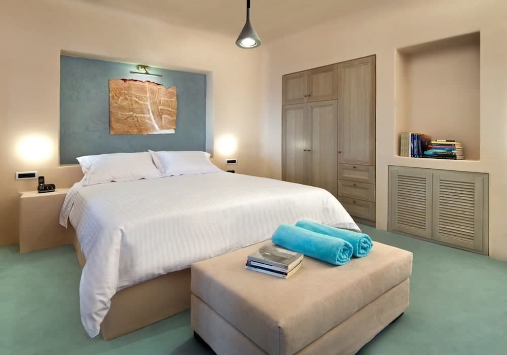 Voreina Gallery Suites