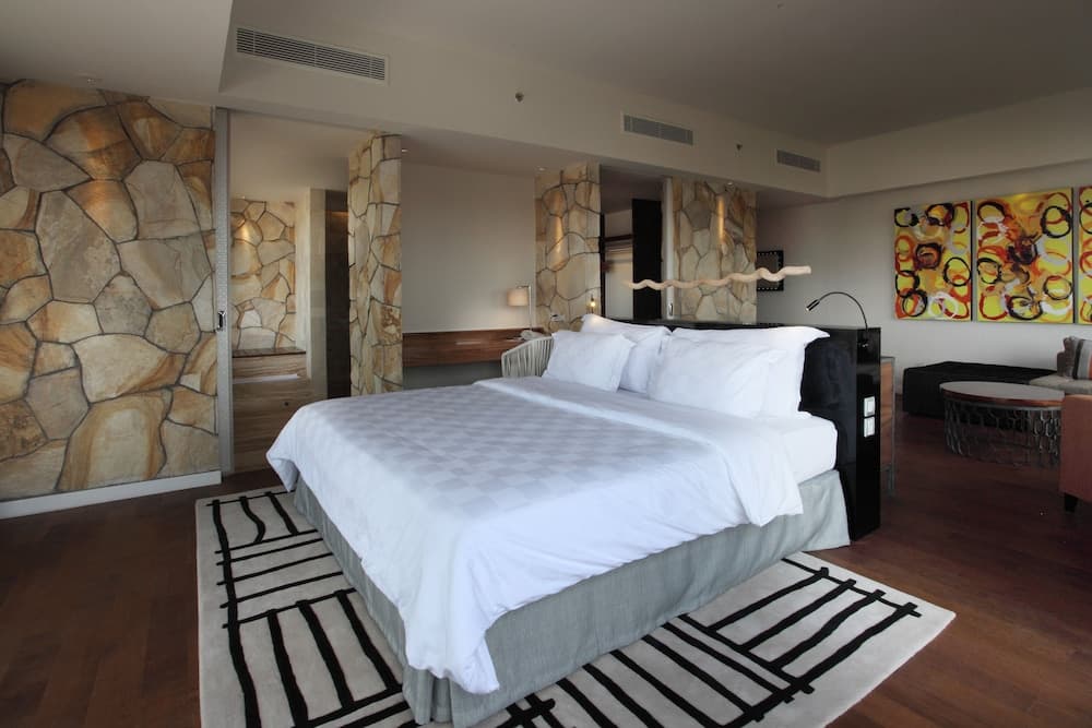 TS Suites Seminyak Bali