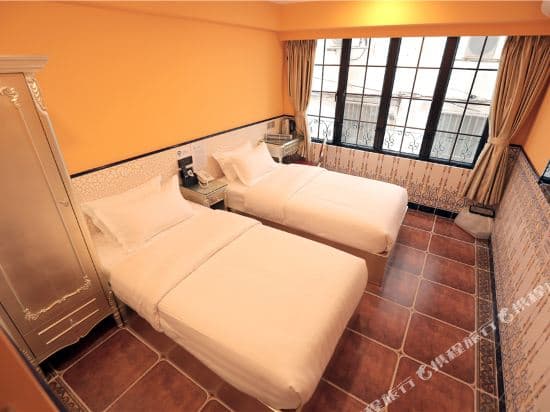 Billion Family Inn