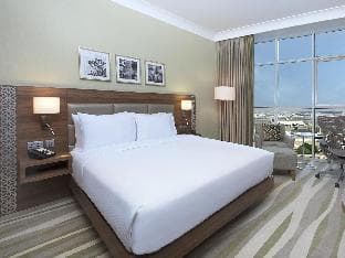 Hilton Garden Inn Dubai Al Muraqabat - Deira