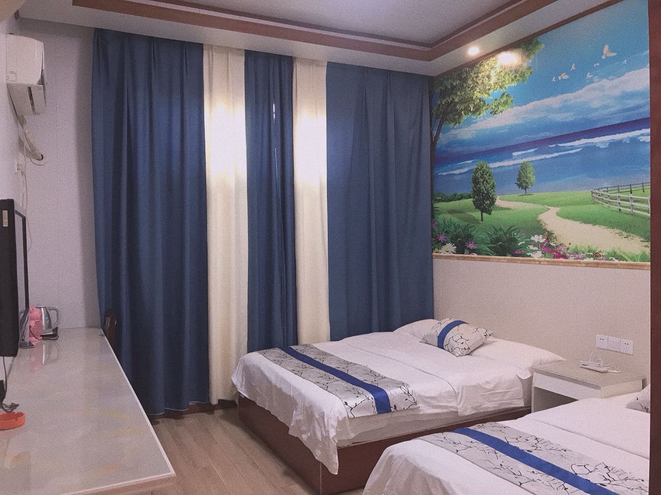 Zhangjiajie Meicheng Business Hotel