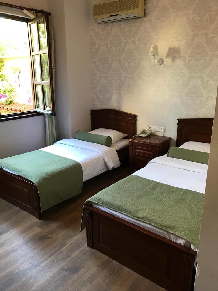 Kalei?i Hotel
