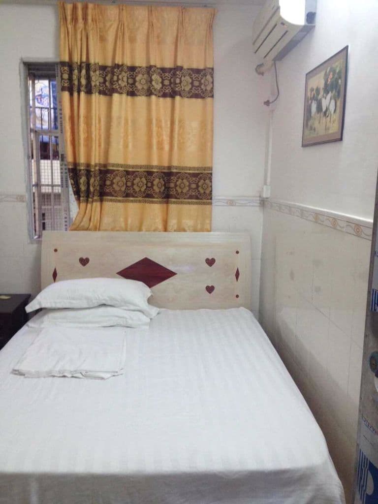 Haizhu Yingbin Apartment