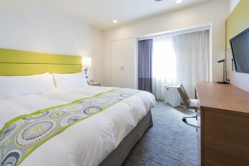 Ana Holiday Inn Sapporo Susukino, an IHG Hotel