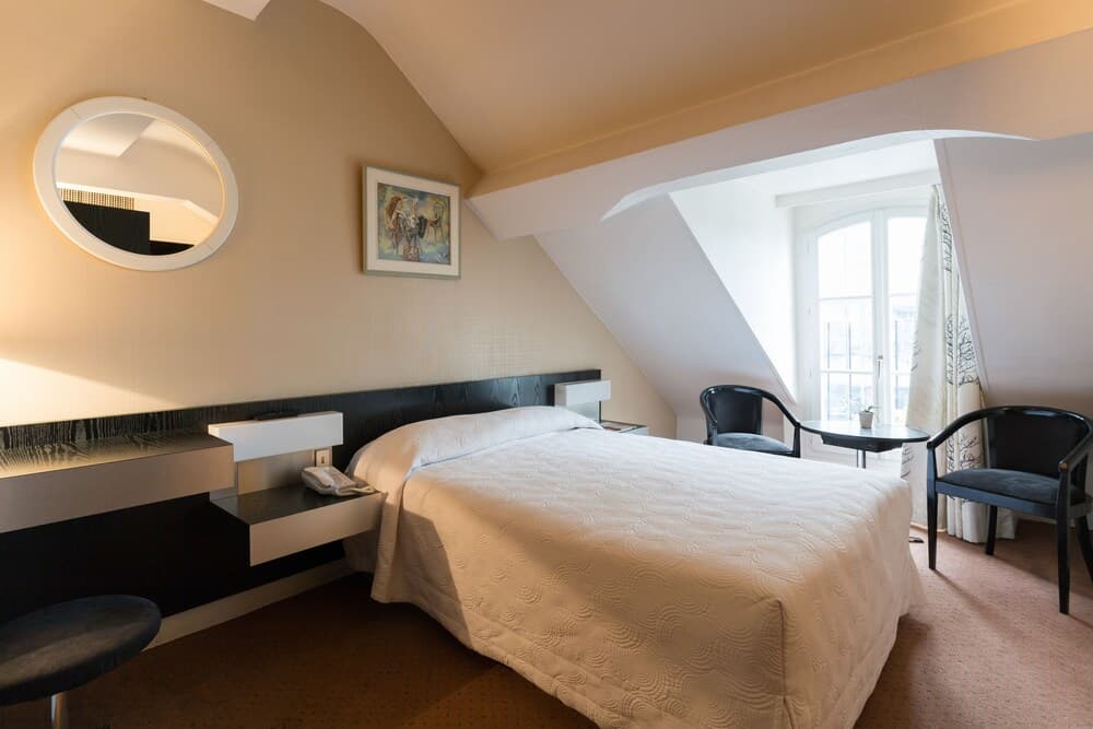 Hotel Alison