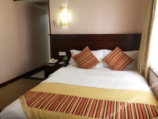 Oriental Silk Hotel