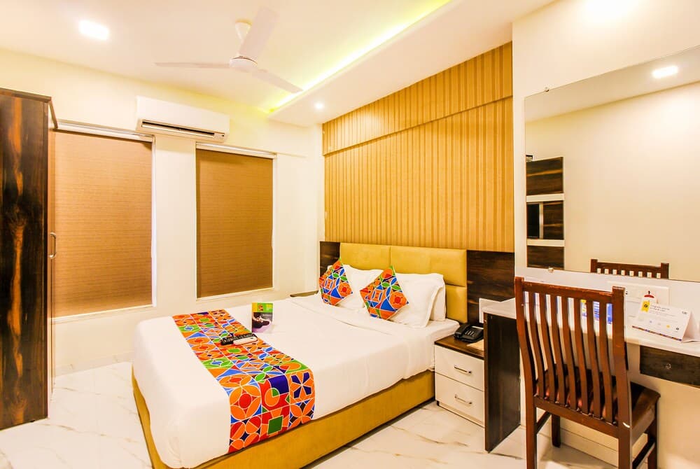 FabHotel Embassy Park