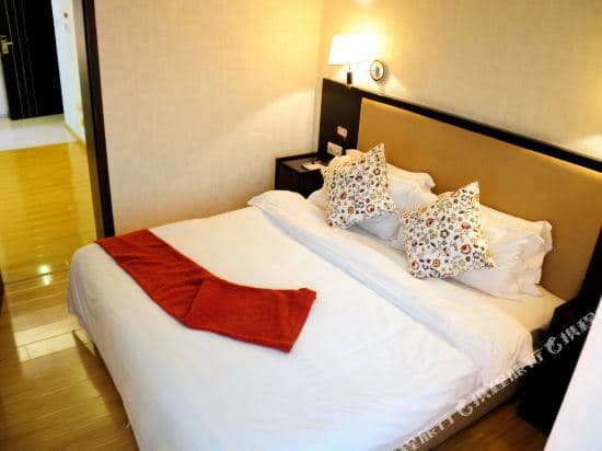 Co-sky Executive Apartments