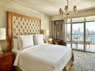 Four Seasons Hotel Cairo at Nile Plaza