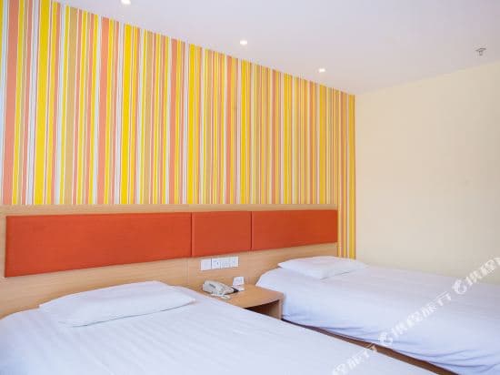 Ji Hotel Shanghai Longchang Road Metro Station