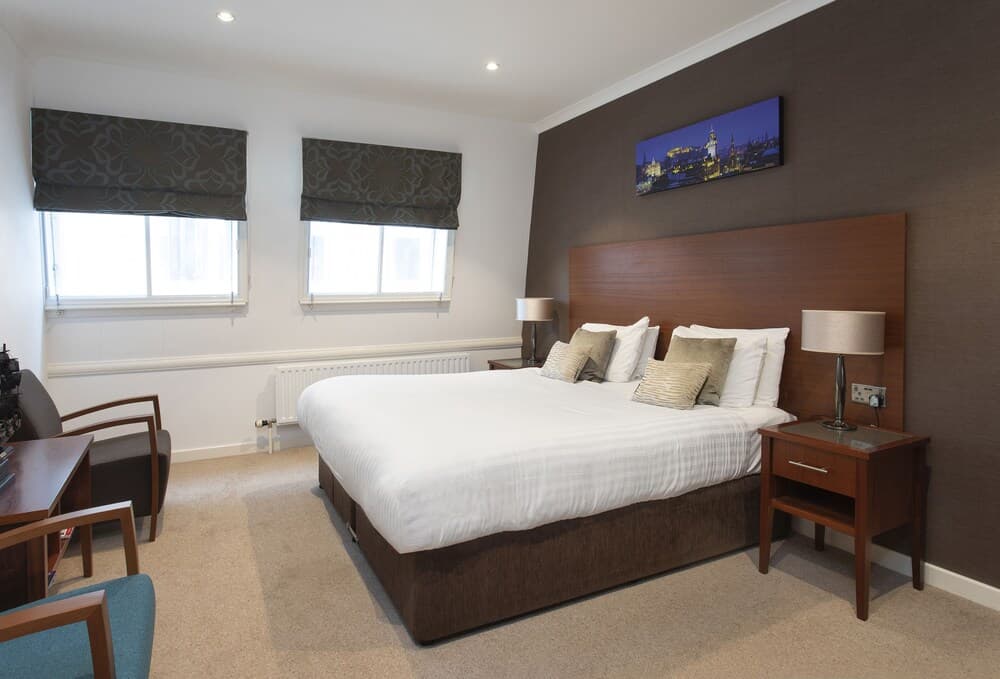 Stewart by Heeton Concept – Aparthotel Edinburgh