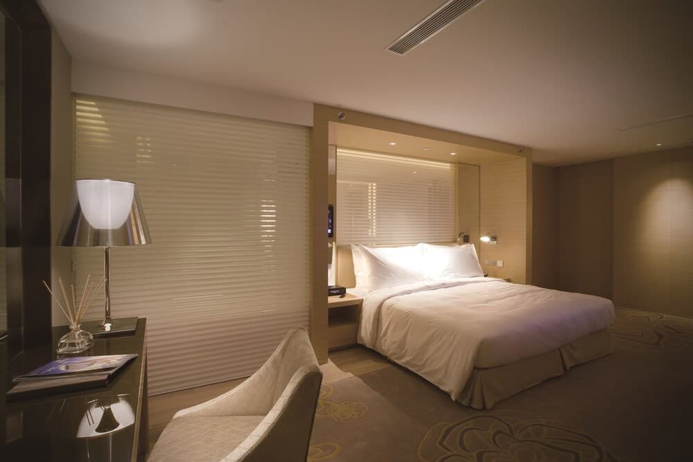Million Dragon Hotel Macau