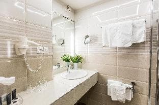 Carlton Hotel Buda Castle