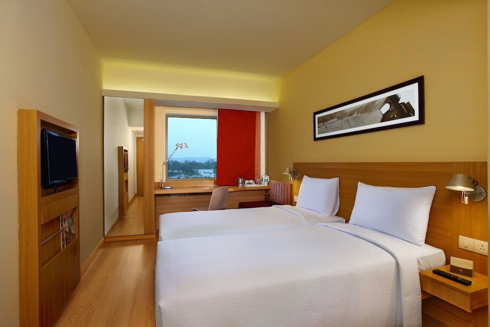 Ibis Mumbai Airport - An Accor Brand