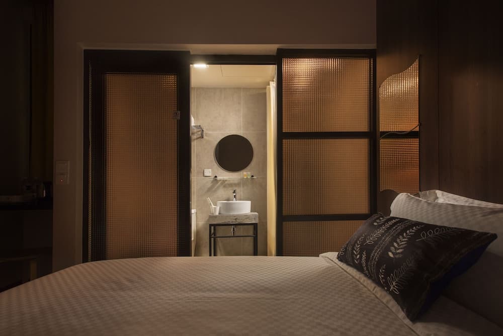 Hotel Twenty 8B